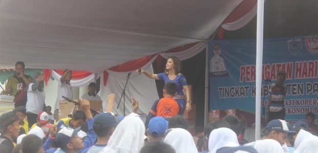 Soal Ratusan Pelajar Yang Goyang Bareng Biduan, Ini Tanggapan Kadindikbud Pandeglang Soal Ratusan Pelajar Yang Goyang Bareng Biduan, Ini Tanggapan Kadindikbud Pandeglang