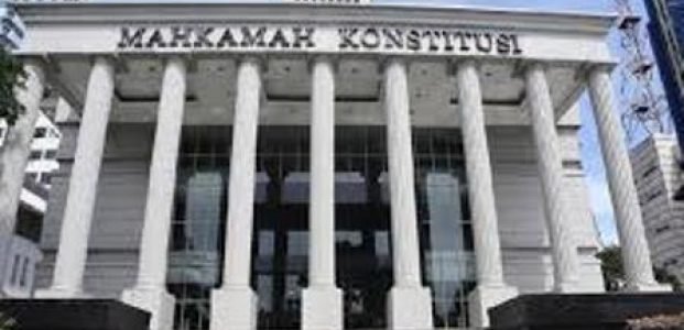 MK Tolak Gugatan Vera-Nurhasan, KPU Segera Tetapkan Syafrudin-Subadri Pemenang Pilkada Kota Serang MK Tolak Gugatan Vera-Nurhasan, KPU Segera Tetapkan Syafrudin-Subadri Pemenang Pilkada Kota Serang