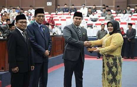 Budi Rustandi (Gerindra) Resmi Pimpin DPRD Kota Serang