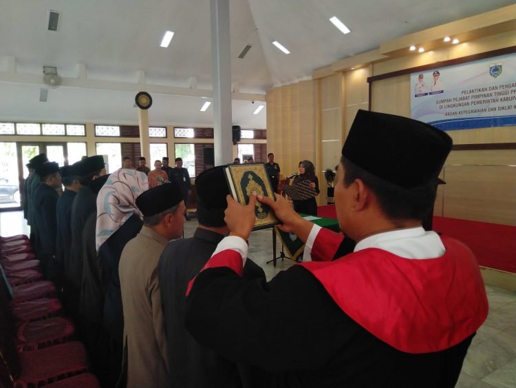 Jelang Pilkada 2020, Irna Kembali Lantik Pejabat Eselon II. Ini Daftarnya