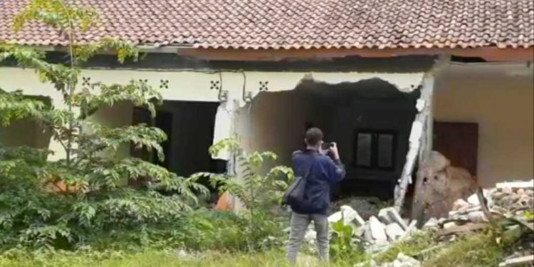 Setahun Pasca Tsunami, Banyak Hotel di Carita Tak Diperbaiki