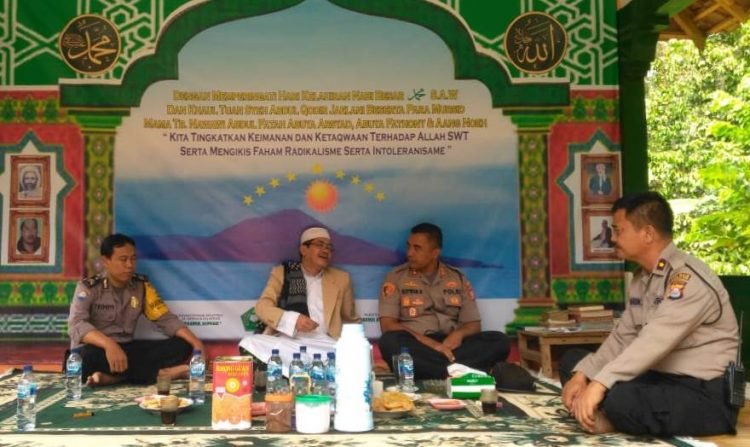 Kunjungi Ponpes Darul Jannah, Kapolres: Kyai dan Ulama Sejukkan Masyarakat