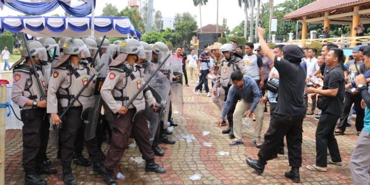 Gara-gara Antrean, Pilkades Berujung “Ricuh”