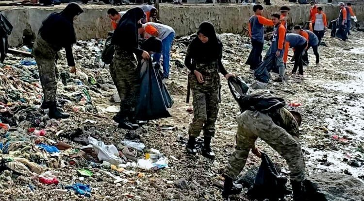 Jorok! 70 Persen Sampah di Pandeglang Berserakan