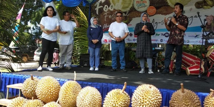 Dongkrak Minat Wisatawan, Mutiara Carita Gelar Festival Durian