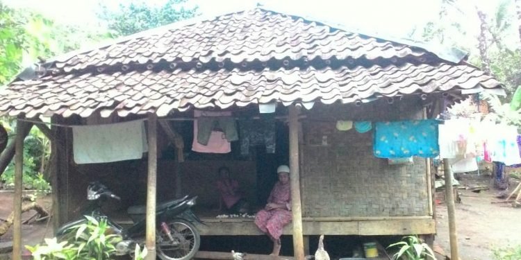 Ironis, 7 Keluarga Dekat Kantor Bupati Pandeglang Tempati “Gubuk Reot”