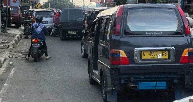 Ini Biang Kemacetan di Pandeglang