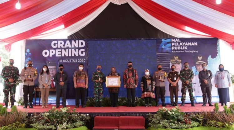 Berarsitektur Badak Cula Satu, MPP Pertama di Banten Diresmikan   