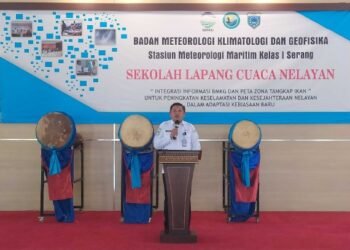 Puluhan Nelayan, Dibekali Ilmu Memadukan Insting Melaut dan Kondisi Cuaca