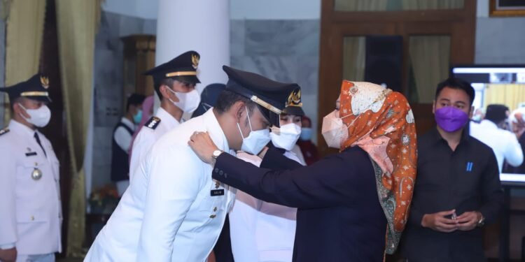 Bupati Tatu Chasanah Ingatkan Ratusan Pejabat