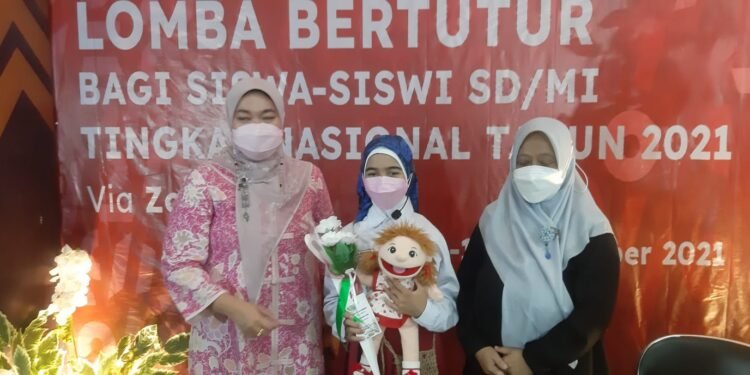Bangga, Siswi Asal Pandeglang Juara 3 Lomba Bertutur Nasional