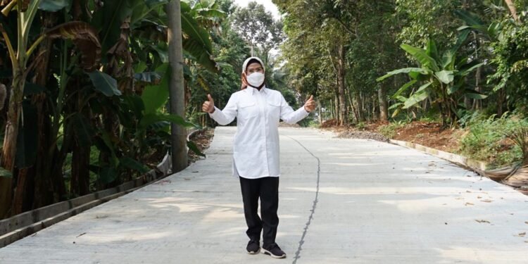 Ini Contoh Warga Desa Yang Cerdas, Hibahkan Lahan Untuk Jalan