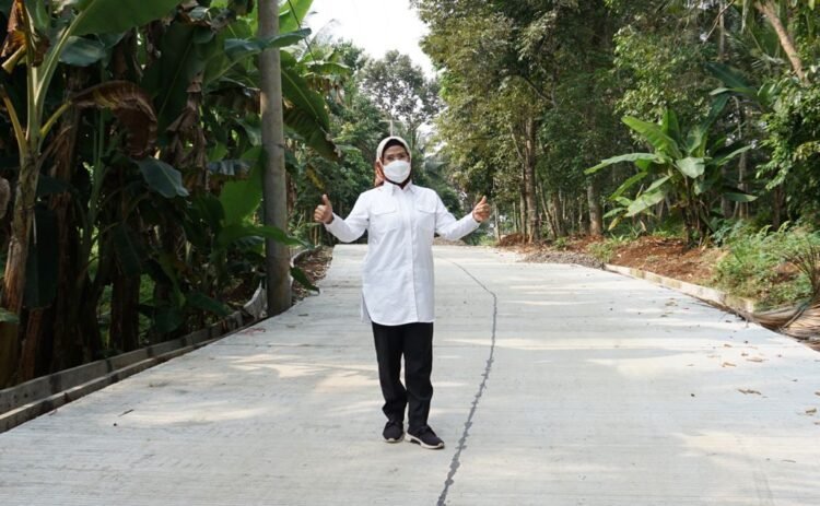 Ini Contoh Warga Desa Yang Cerdas, Hibahkan Lahan Untuk Jalan