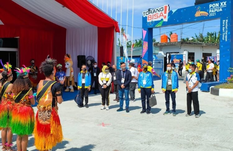 Datang Lebih Awal di Papua, Wagub Andika Beri Dukungan Atlit Banten