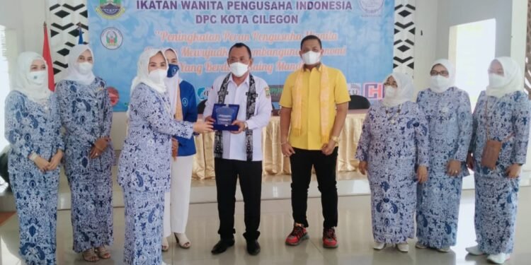 Wali Kota Cilegon Minta Pengusaha Wanita Bantu Perekonomian Masyarakat