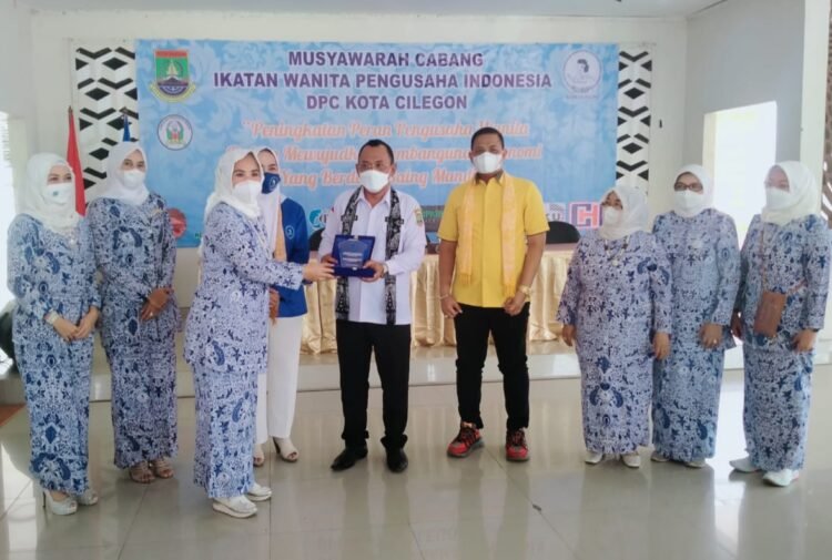 Wali Kota Cilegon Minta Pengusaha Wanita Bantu Perekonomian Masyarakat