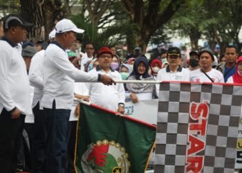 Jalan Sehat Gerakan Koperasi dan Pelajar
